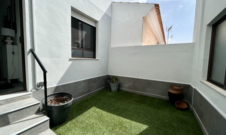 Venta - Apartamento / piso -
Torremendo