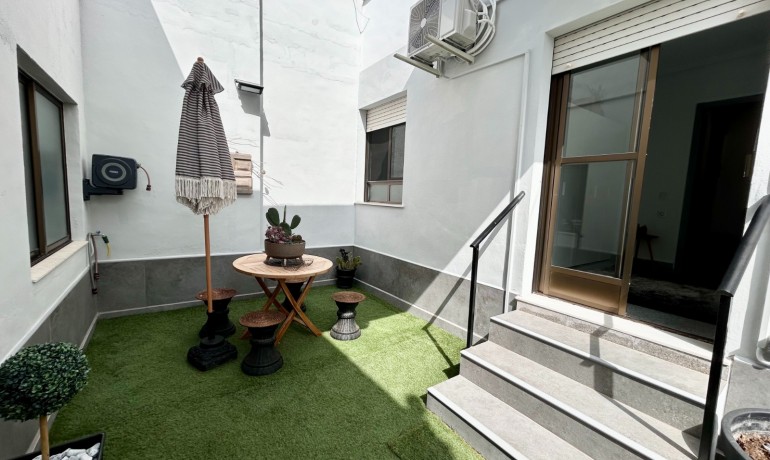 Venta - Apartamento / piso -
Torremendo