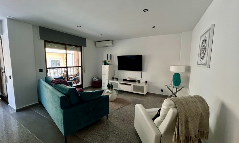 Venta - Apartamento / piso -
Torremendo