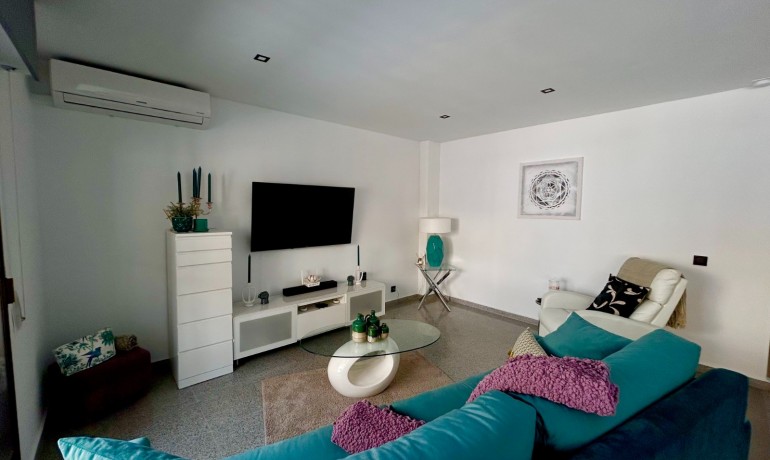 Venta - Apartamento / piso -
Torremendo