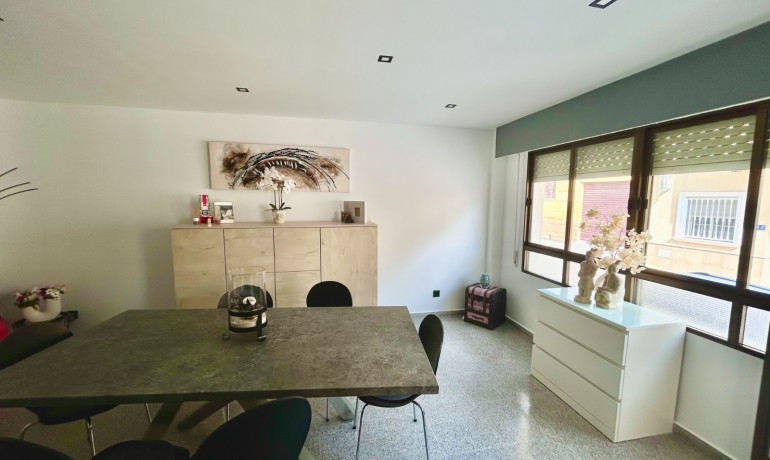 Venta - Apartamento / piso -
Torremendo