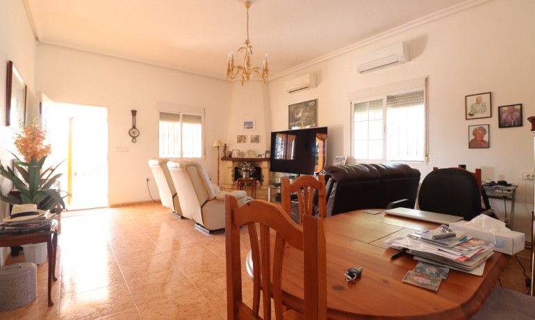 Venta - Finca -
Albatera - Albatera - Country