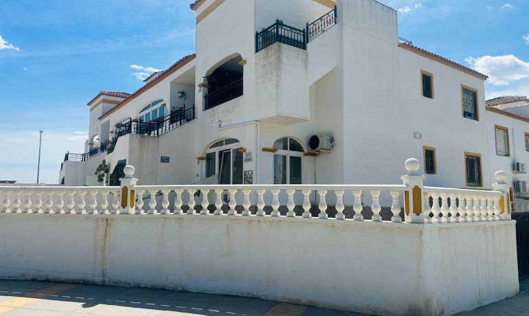 Venta - Apartamento / piso -
Orihuela - Entre Naranjos Vistabella