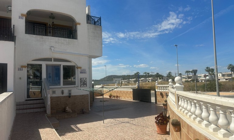 Venta - Apartamento / piso -
Orihuela - Entre Naranjos Vistabella