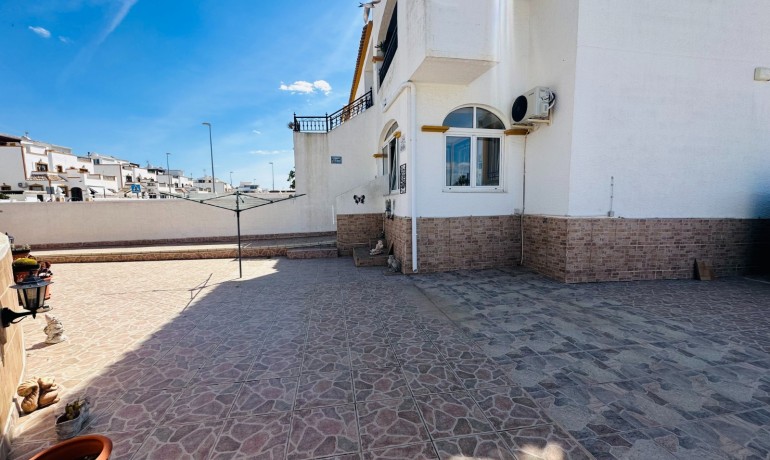 Venta - Apartamento / piso -
Orihuela - Entre Naranjos Vistabella