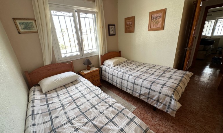 Venta - Apartamento / piso -
Orihuela - Entre Naranjos Vistabella