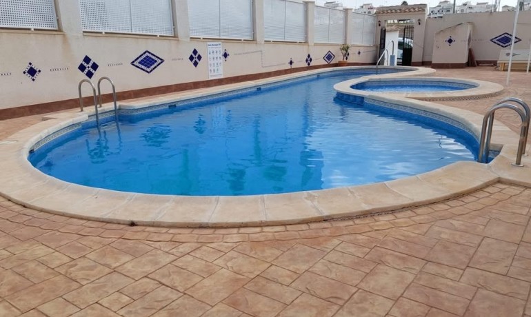 Venta - Apartamento / piso -
Orihuela - Entre Naranjos Vistabella