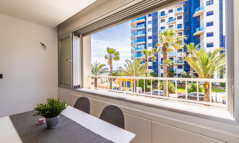 Sale - Apartment / Flat -
Orihuela Costa* - Punta Prima