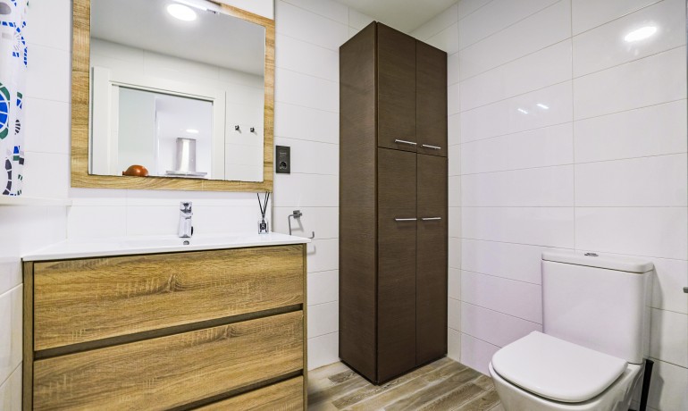Sale - Apartment / Flat -
Orihuela Costa* - Punta Prima