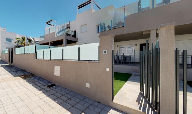 Venta - Apartamento / piso -
Torrevieja - Aguas Nuevas