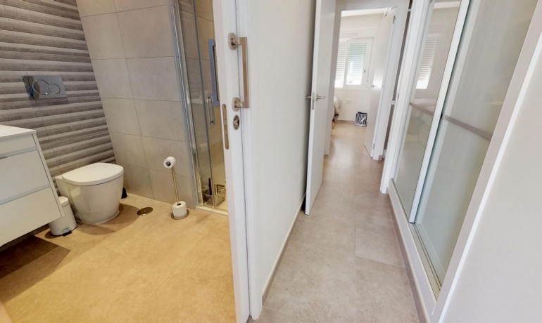 Venta - Apartamento / piso -
Torrevieja - Aguas Nuevas