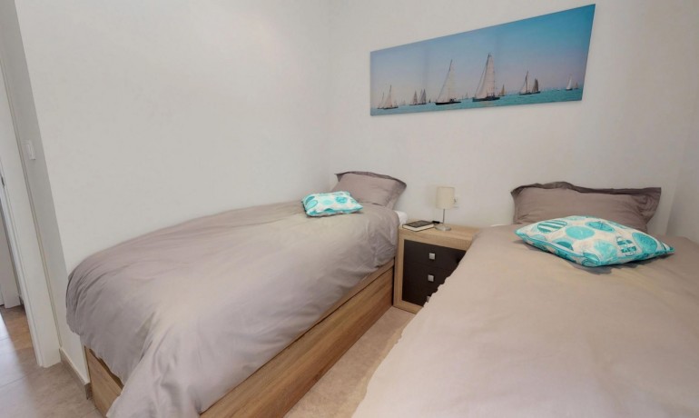 Venta - Apartamento / piso -
Torrevieja - Aguas Nuevas