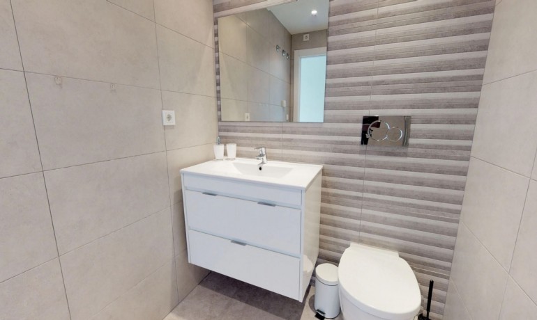 Venta - Apartamento / piso -
Torrevieja - Aguas Nuevas