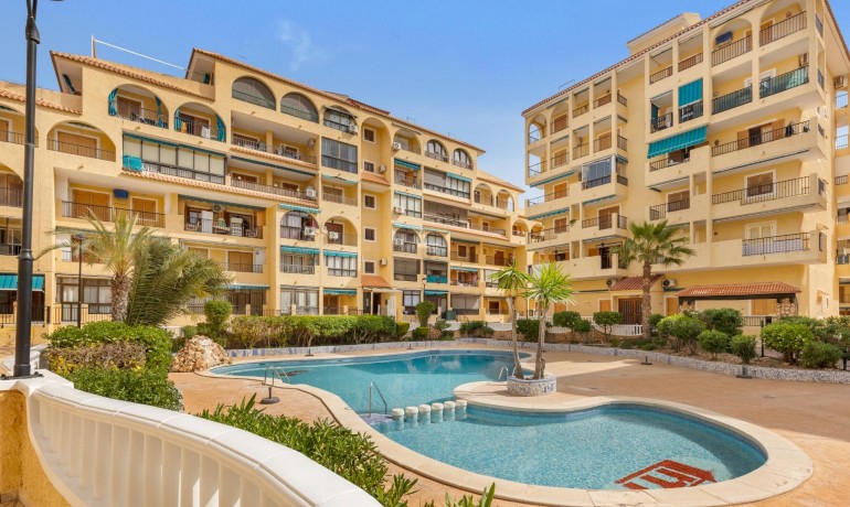 Venta - Apartamento / piso -
Torrevieja - La Mata