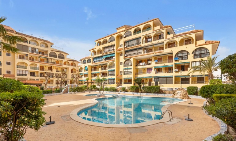 Venta - Apartamento / piso -
Torrevieja - La Mata