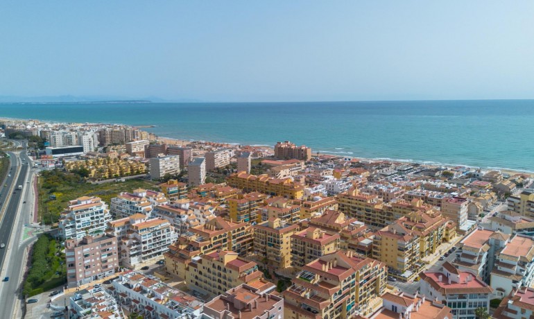 Venta - Apartamento / piso -
Torrevieja - La Mata