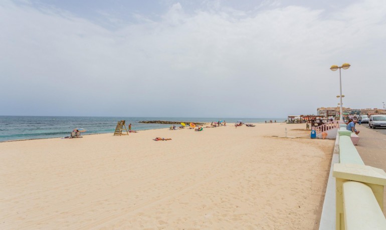 Venta - Apartamento / piso -
Torrevieja - Nueva Torrevieja