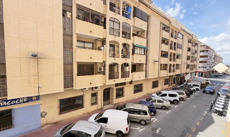 Sale - Apartment / Flat -
Torrevieja* - Torrevieja