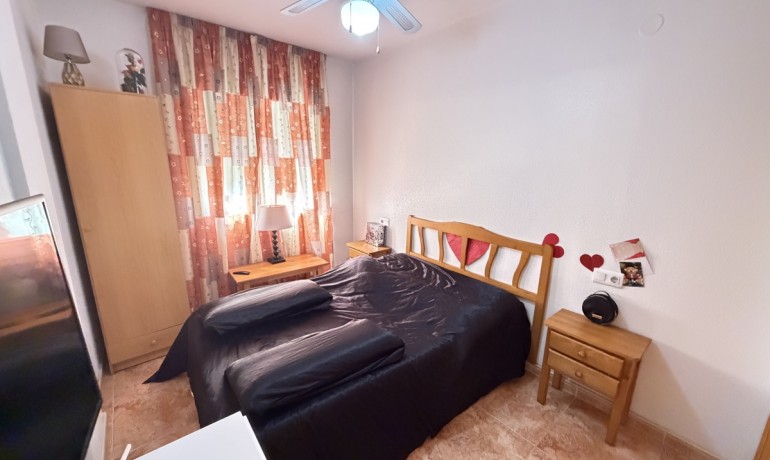 Sale - Apartment / Flat -
Torrevieja* - Torrevieja
