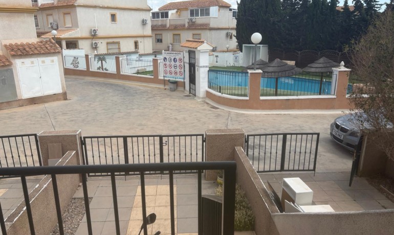 Venta - Casa -
Algorfa - La Finca Golf Resort