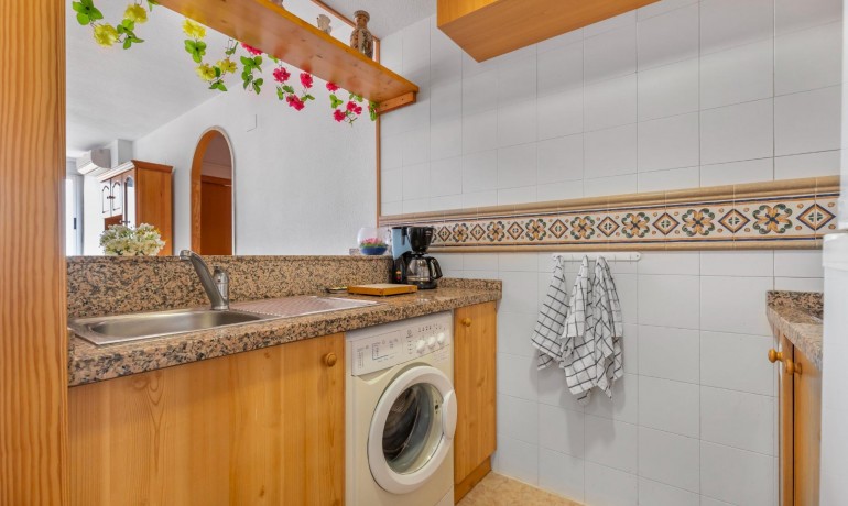Venta - Apartamento / piso -
Torrevieja - La Mata pueblo