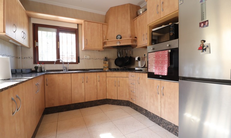 Venta - Villa -
Formentera del Segura - Fincas de La Vega