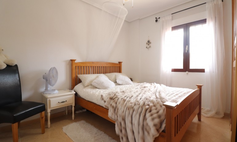Venta - Villa -
Formentera del Segura - Fincas de La Vega