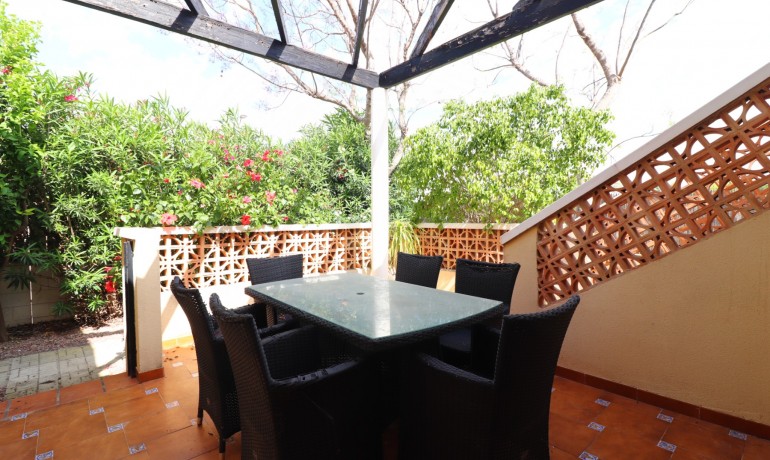 Venta - Villa -
Formentera del Segura - Fincas de La Vega