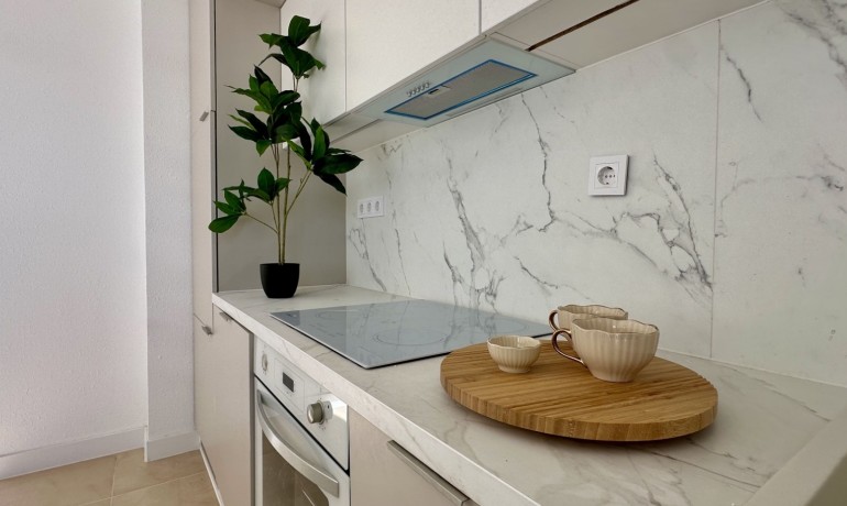 Venta - Apartamento / piso -
Torrevieja - Torrevieja - Centre