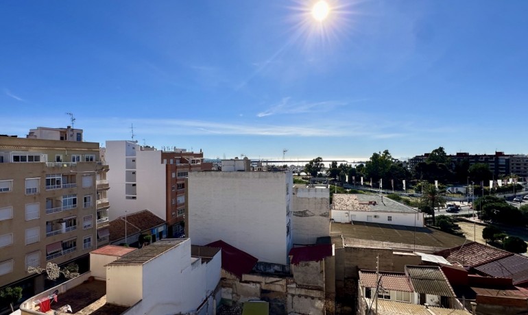 Venta - Apartamento / piso -
Torrevieja - Torrevieja - Centre