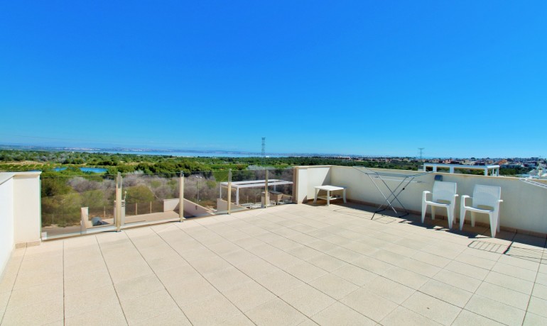 Venta - Villa -
Villamartin