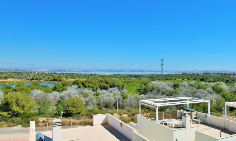 Venta - Villa -
Villamartin