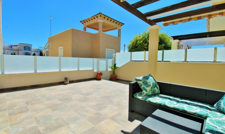 Venta - Casa -
Villamartin