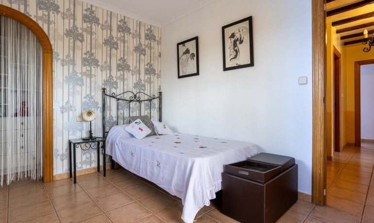 Venta - Villa -
Elche - La Hoya
