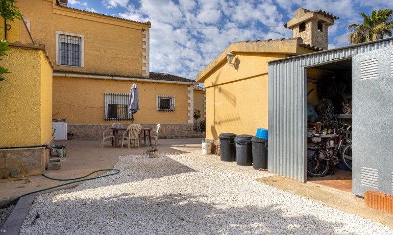 Venta - Villa -
Elche - La Hoya