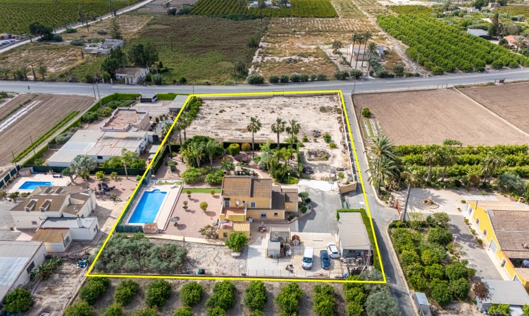 Venta - Villa -
Elche - La Hoya
