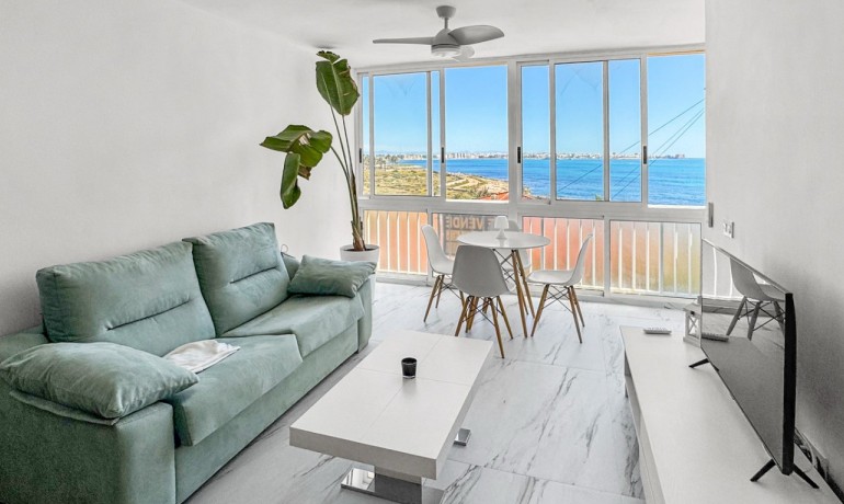 Venta - Apartamento / piso -
Orihuela Costa - Punta Prima