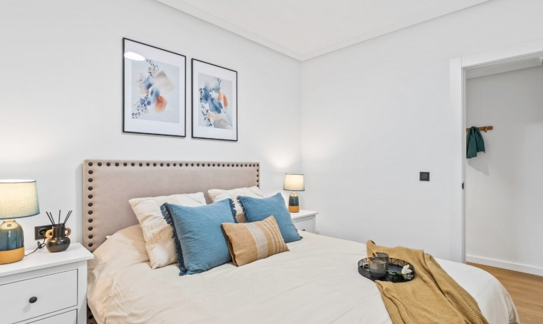 Venta - Apartamento / piso -
Orihuela Costa - La Florida
