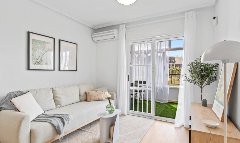 Venta - Apartamento / piso -
Orihuela Costa - La Florida