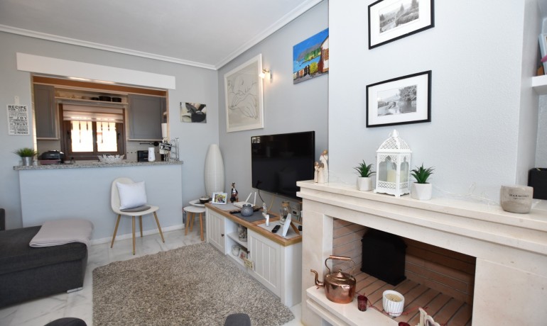 Venta - Apartamento / piso -
Algorfa - La Finca Golf Resort
