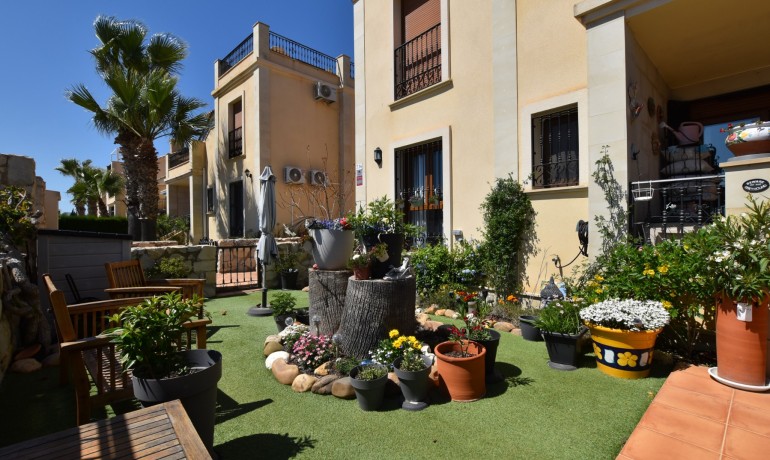 Venta - Apartamento / piso -
Algorfa - La Finca Golf Resort
