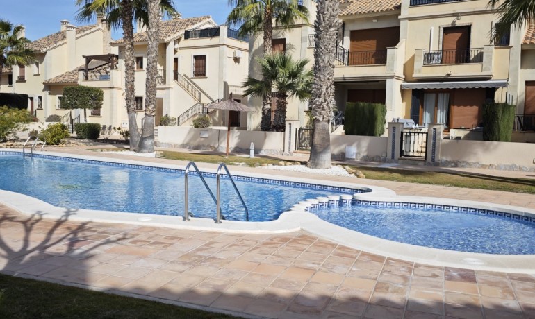 Venta - Apartamento / piso -
Algorfa - La Finca Golf Resort