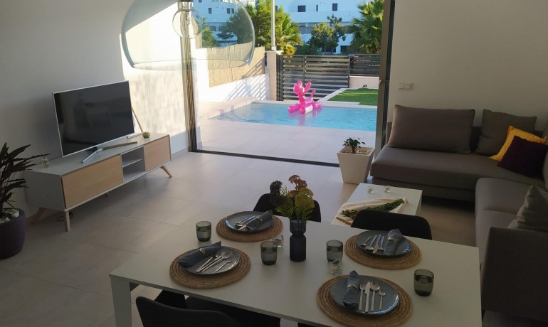 Nueva construcción  - Villa -
Orihuela Costa - PAU 8