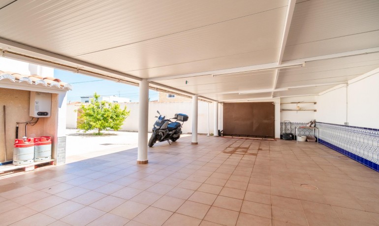 Venta - Villa -
Torrevieja - Torreta florida