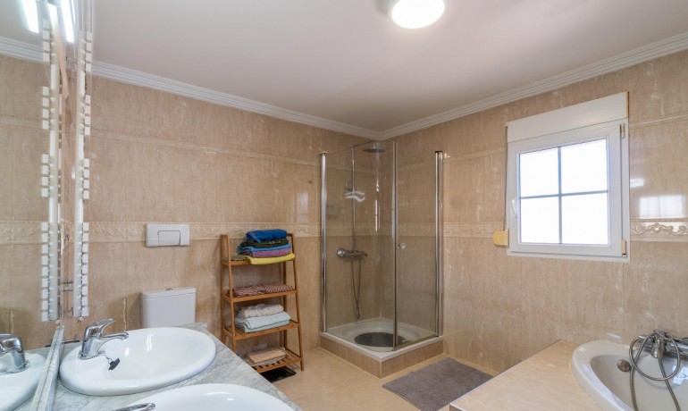 Venta - Villa -
Torrevieja - Torreta florida