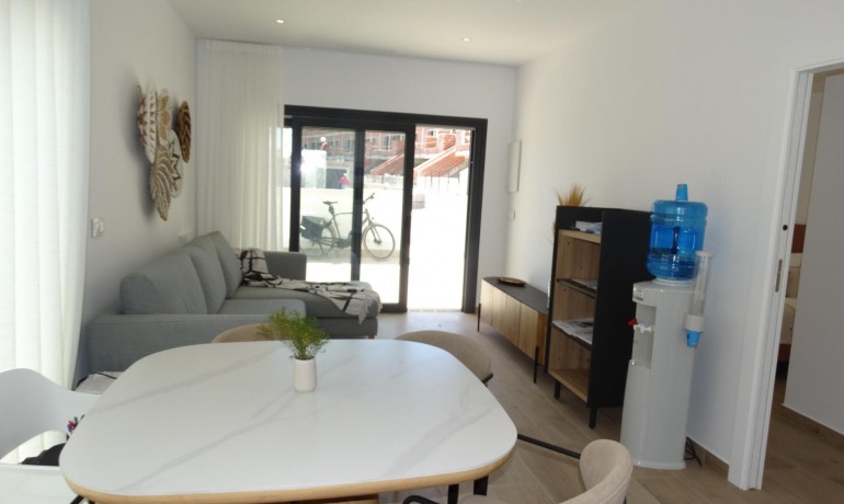 Nouvelle construction - Appartement / Flat -
Pilar de la Horedada* - pueblo