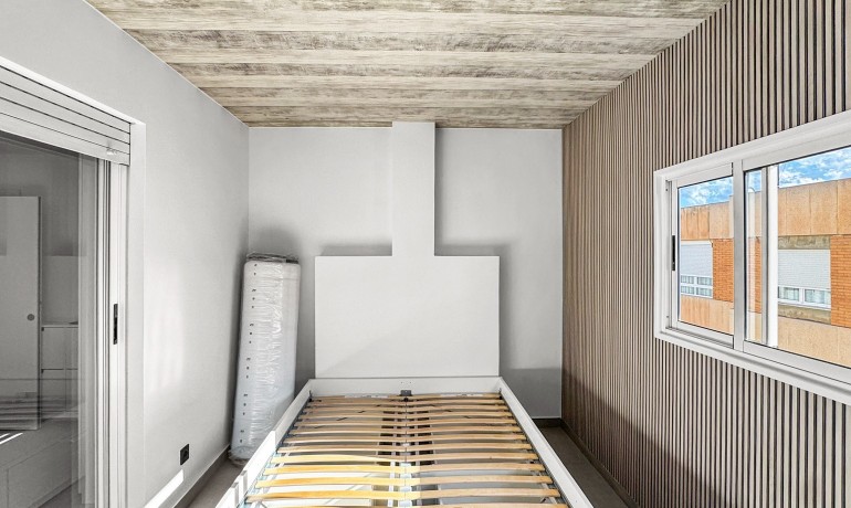 Revente - Appartement / Flat -
Torrevieja*