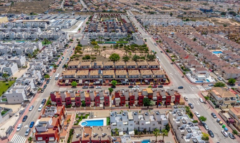 Venta - Casa -
Torrevieja - Aguas Nuevas