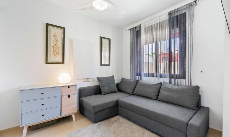 Venta - Casa -
Torrevieja - Aguas Nuevas