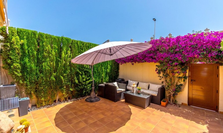 Venta - Casa -
Torrevieja - Aguas Nuevas